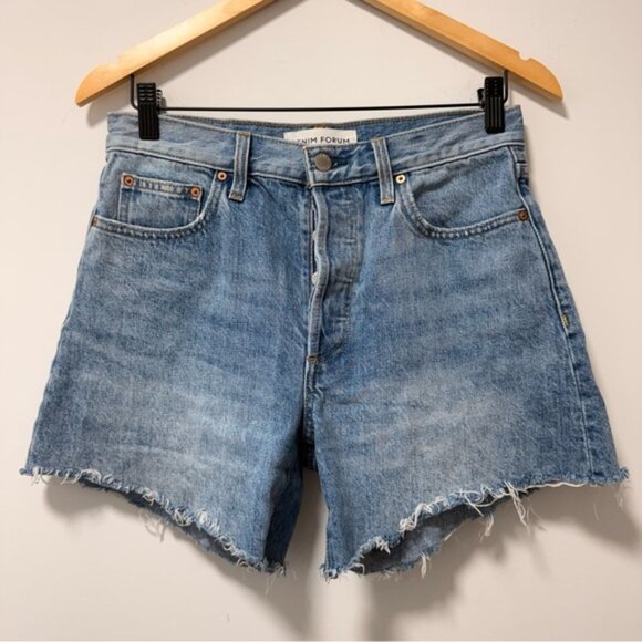 Aritzia Denim Forum The Ex-BF High Rise Tight Shorts Size 26 - Picture 1 of 8